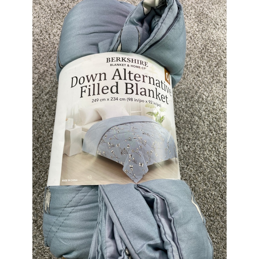 Berkshire Blanket Down Alternative Blanket Q Blue Open Floral Herringbone